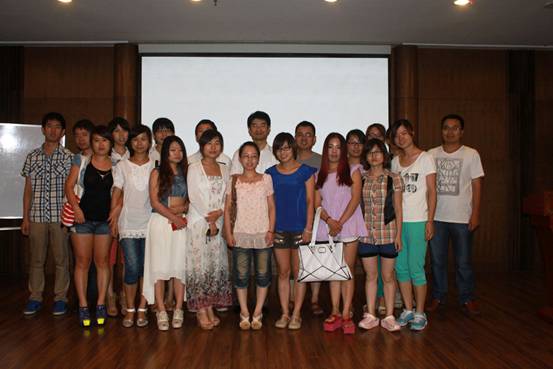 �ݺ���I(y��)���ӈ�(zh��)�����c�v����Ӱ